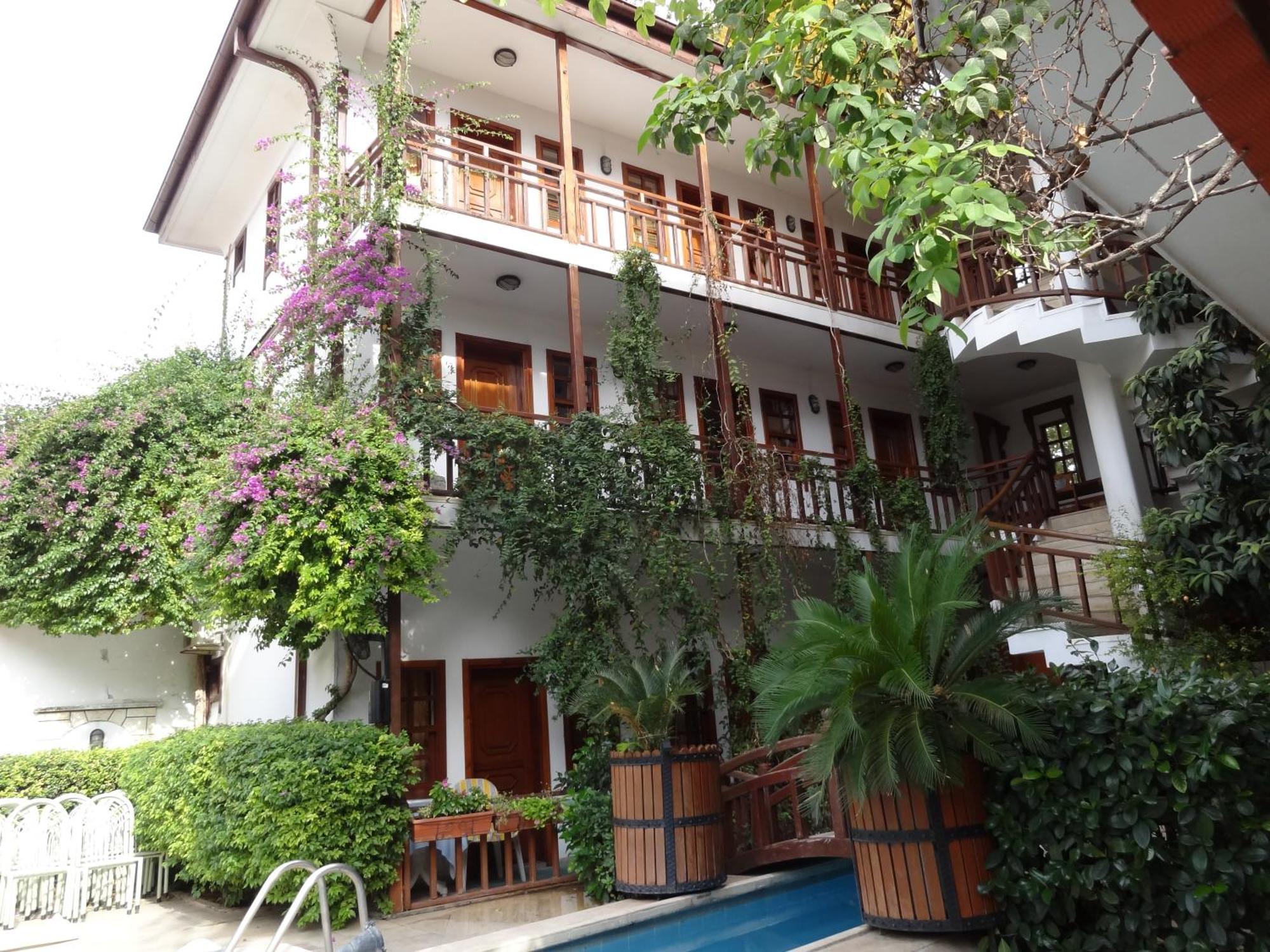 Hotel Karyatit Kaleici Antalya Exterior foto