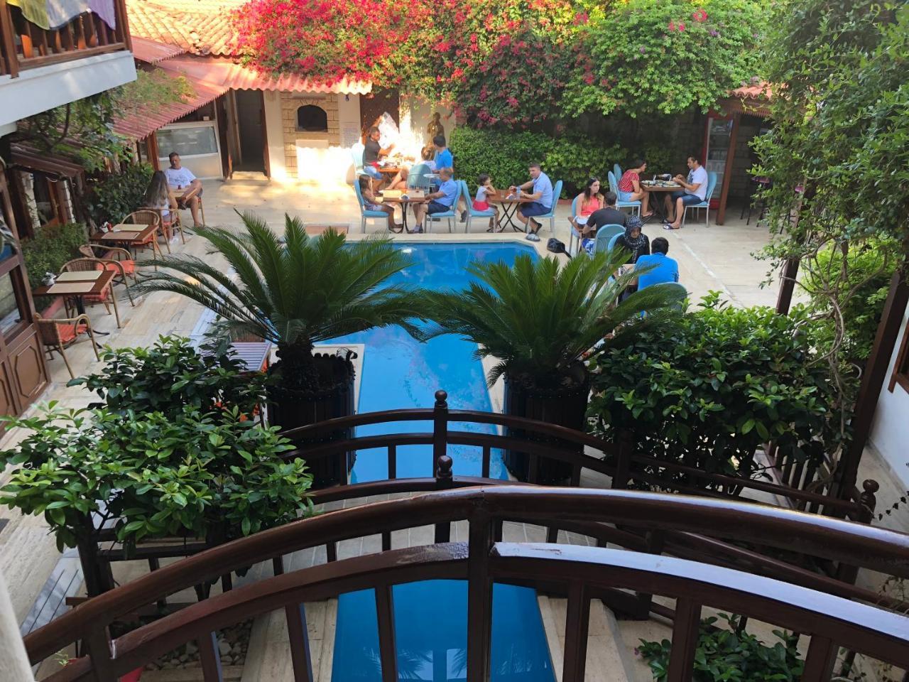 Hotel Karyatit Kaleici Antalya Exterior foto